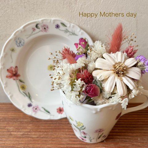 ♡Happy Mothers day♡ 母の日　フラワーアレンジメント　ポーセラーツ　母の日ギフト　プレゼント