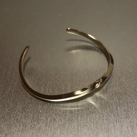 brass one twist bangle 真鍮 バングル ブレスレット