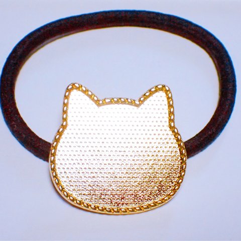 猫型ミール皿付きヘアゴム🐱 ゴールド レジン 
