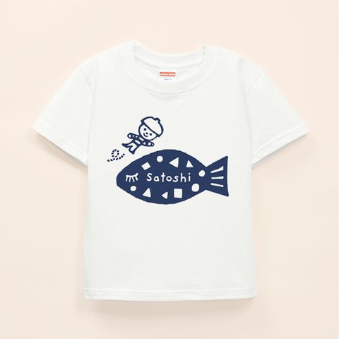 名前が入れられるＴシャツ（海水浴）