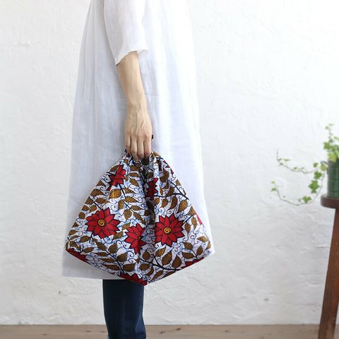 alinのあづま袋 M 50cm かごバッグに アフリカンバティックあずま袋 マチ付き  （赤花/ホワイト）