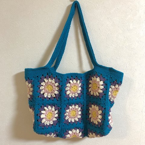 モチーフ編み　バッグ