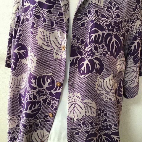 鹿子に桐の葉　紫のアロハシャツ　Men's Ｌ　size