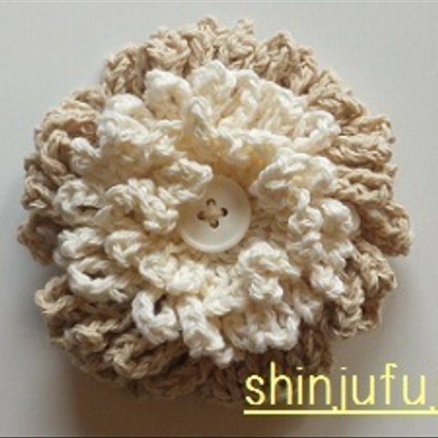 【Sold】お花畑のコサージュ07