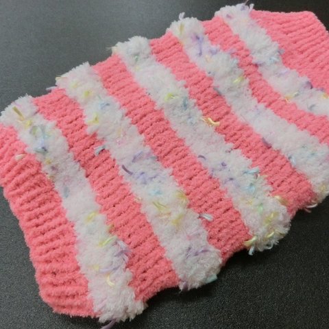 №121　ワンちゃんセーター　ピンクのモコモコセーター