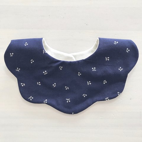 小さなさくらんぼのもくもくスタイ【navy】