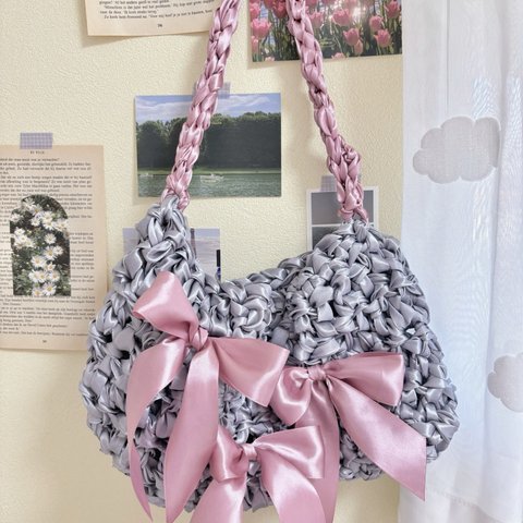 satin ribbon bag 🎀🩶 glay