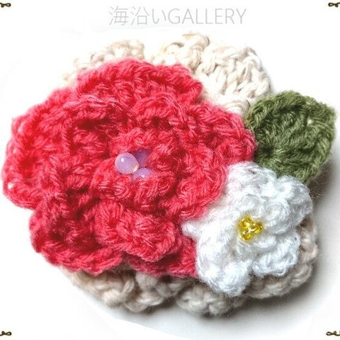 🌸大きな編み花ブローチ🌸