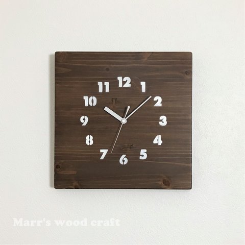 国産杉の時計　シンプルな木製壁掛け時計　ダークブラウン　1点限り