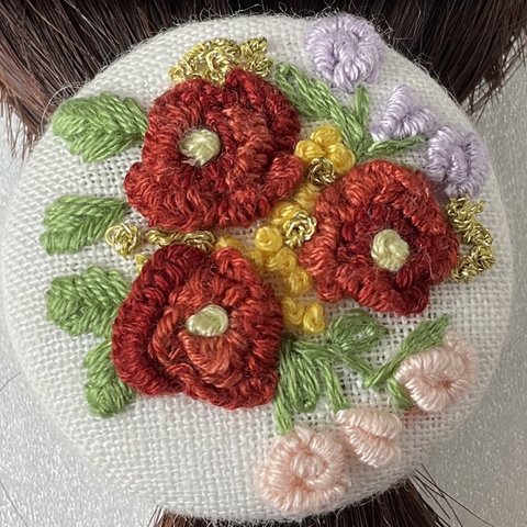 刺繍ブローチ　ヘアゴム　ミニバラ園