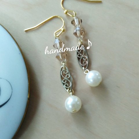 ♥シャンパンゴールド&パールピアス