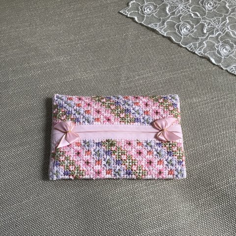 ポケットティッシュケース　刺繍