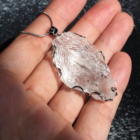 天然石 強いエネルギー 鉱物 水晶 ネックレス