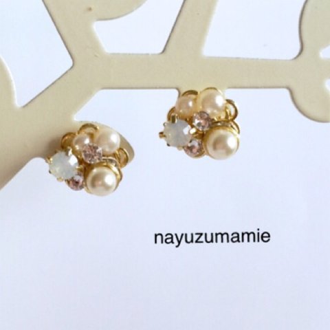 ∴ビジュー&パール&スワロフスキー∵ミニキャッチピアス【246】E