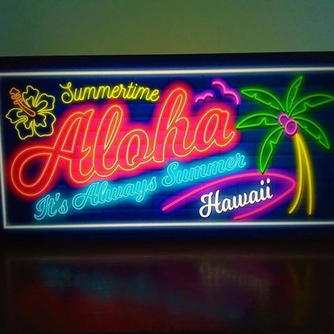 【Mサイズ】アロハ ハワイ ヤシの木 サーフィン ビーチ ハイビスカス 看板 置物 雑貨 ライトBOX
