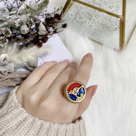 vintage  enamel button ring