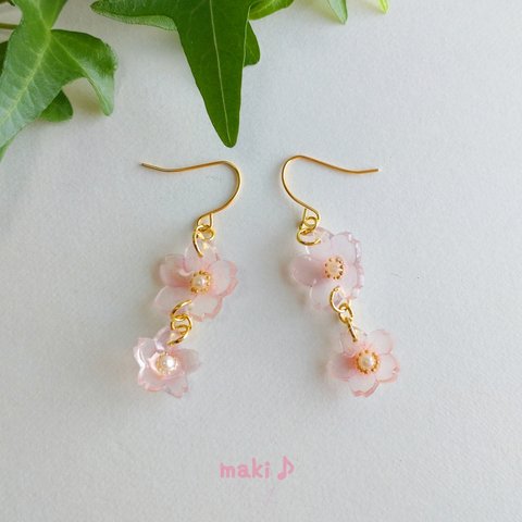 桜のピアス(イヤリング)＊送料無料＊