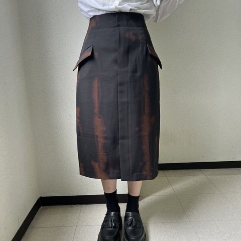 ‧₊˚ 【isolv ྀིྀིtion】 bleaching skirt ‧₊˚［24SS-SKBL］