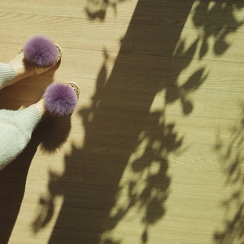 pog_pom pom fur slippers