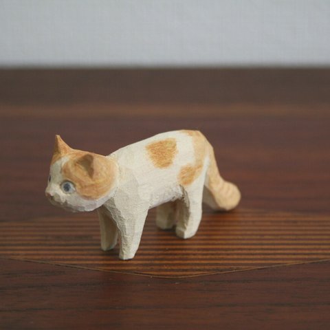 木彫りマメ猫_L