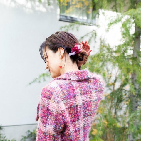 ガーネット｜咲き編みヘアゴム｜1月誕生石