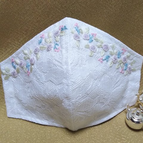 手刺繍マスク・バラ･白・Ｍ72