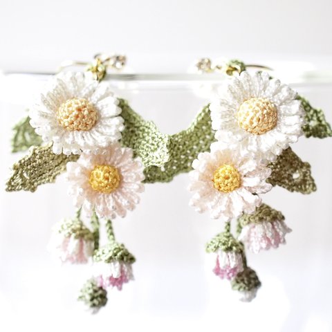 Philadelphia fleabane【Earrings】／ハルジオンの耳飾り