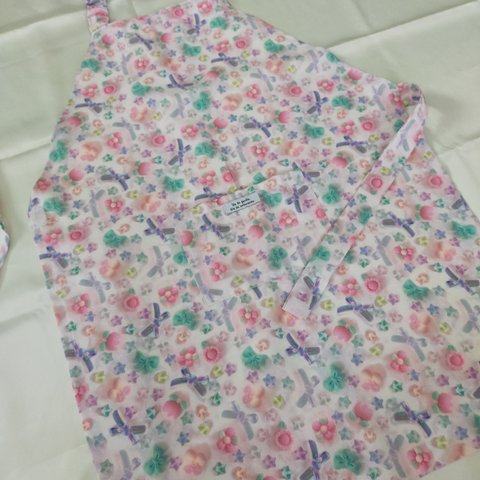 ノンアイロン★キッズエプロン ♡きらきらデコパーツりぼん♡size150