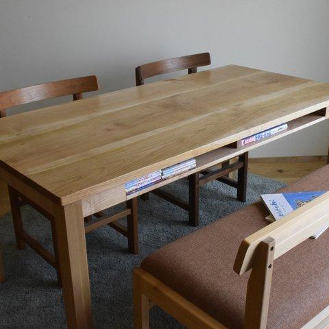 ヤマザクラ（山桜）　棚付きダイニングテーブル　W140