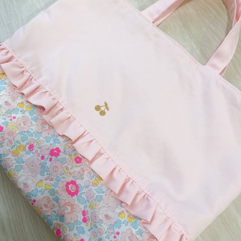 【新作♫】リバティ　レッスンバッグ　手提げ　入園入学　ピンク　絵本バッグ　トートバッグ　キルティング