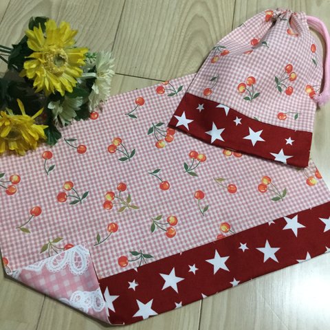 両面どっちも可愛い❤️25×30⭐️25×35ピンク女の子ランチョンマット🍒さくらんぼ⭐️お揃いの巾着オプション