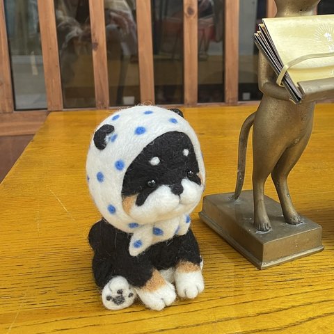 受注製作　羊毛フェルト　豆しぼりほっかむり柴犬くん