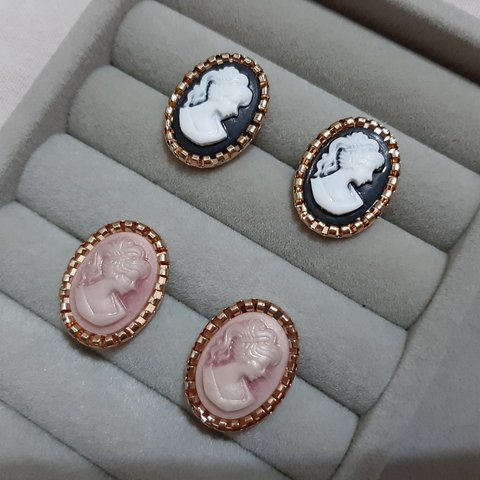 【おまとめ600円～】ハンドメイド　カメオリング　指輪　イヤリング　ピアス