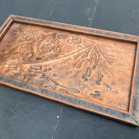 富士山　銅板レリーフ　タイガーアイ埋込