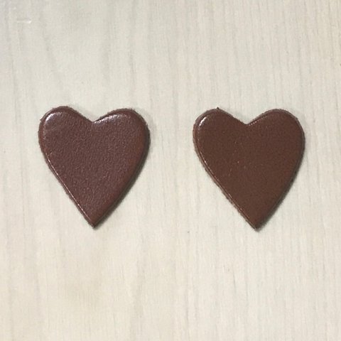 LEATHER HEART BROWN PARTS