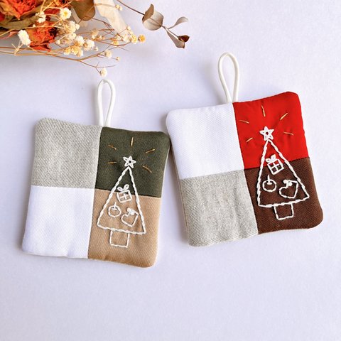 リネンのパッチワーク刺繍コースター☆*クリスマスツリー🎄