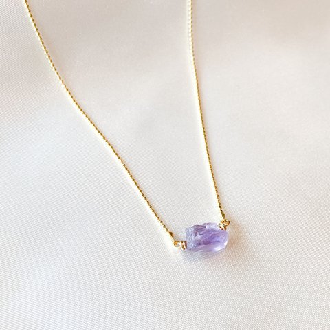 14:26 Cairo amethyst necklace