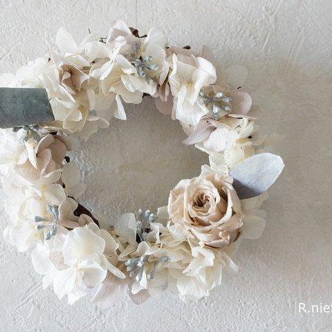 dress wreath mini...wb.