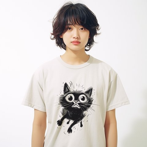 Run! Kitty! Run-2 Ｔシャツ　男女兼用