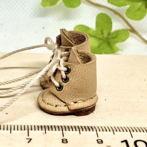 革細工  長丸ブーツ　一足　miniature boots.