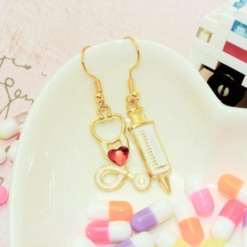 【ハロウィン早割50円OFF!!】♡ナースピアス♡