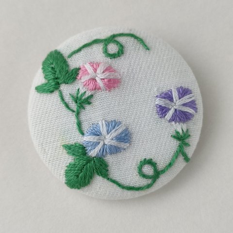 パステルカラーの朝顔刺繍ブローチ