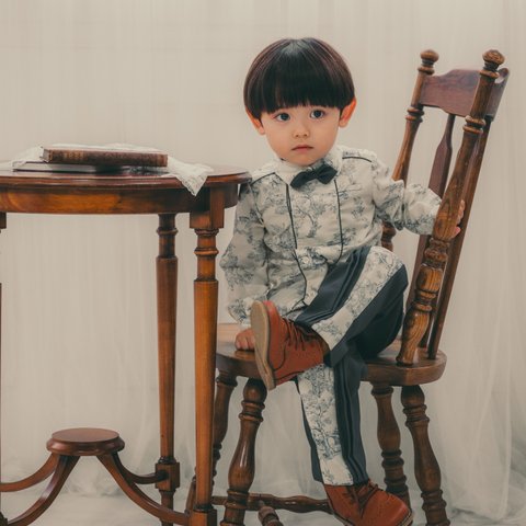 【 男の子のフォーマル服❤︎ 】王子様シャツ / トワルドジュイ/ Cream / 蝶ネクタイ付き / バースデーフォト / セットアップ / 2歳 / 3歳 / 4歳 / 5歳 / 6歳 / 7歳