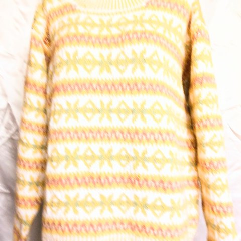 ユニセックス♪　アルパカフェアアイル模様のセーター（ホワイト・イエロー）