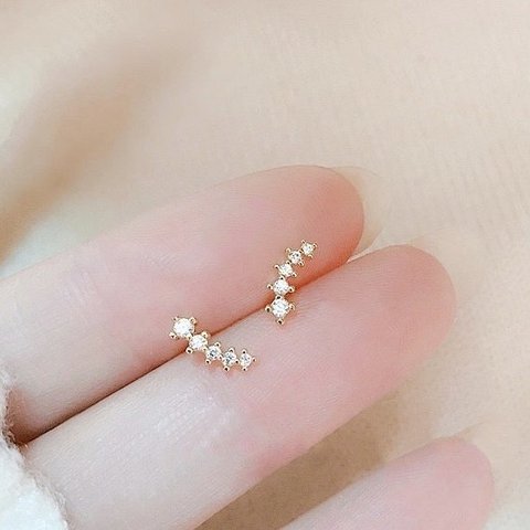 小さいピアス シンプルピアス かわいい 定番 ジルコニア5粒 シルバー925 14kgp 通勤 お仕事 オフィス 小さめ こぶり ゴールド