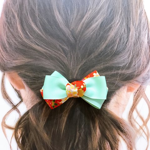 和柄リボンのヘアアクセサリー