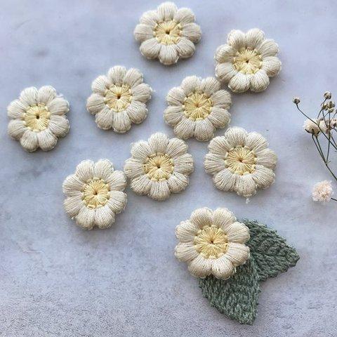 12個  ベージュ　花　カボション   フラワー パーツ　刺繍