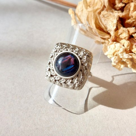 button ring