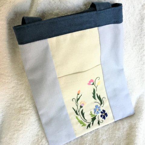 花刺繍のミニバッグ・タテ型