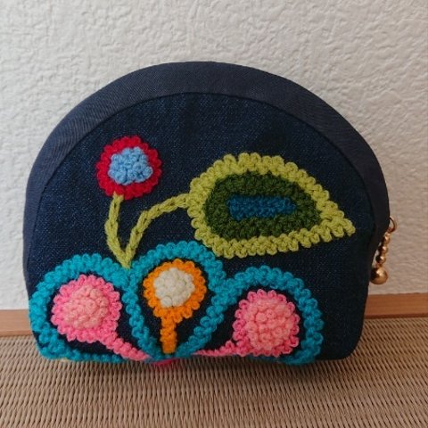 南米ペルー刺繍のポーチ